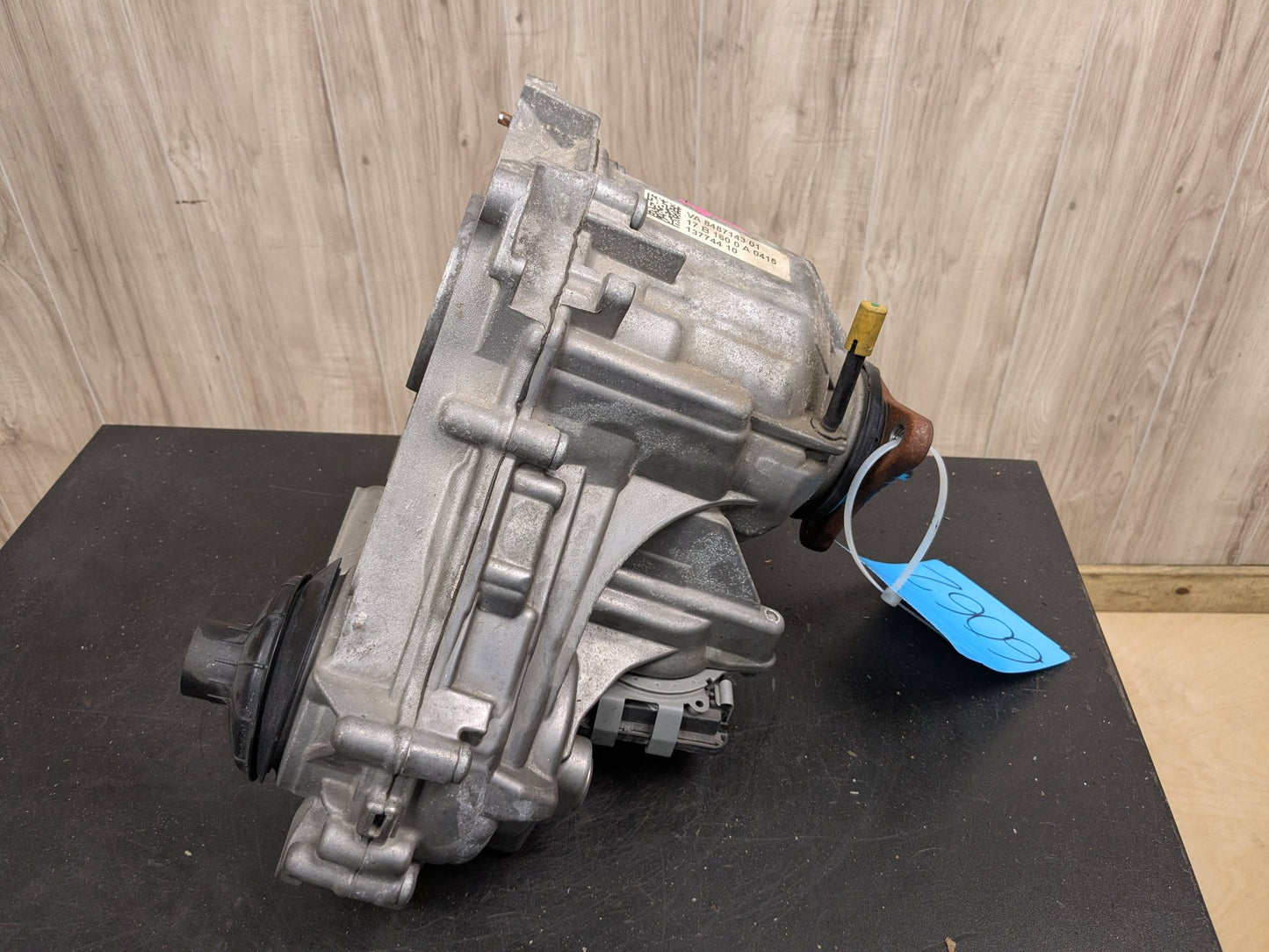 2018 BMW M550i xDrive N63B44O2 Transmission Transfer Case 133826k 8487143
