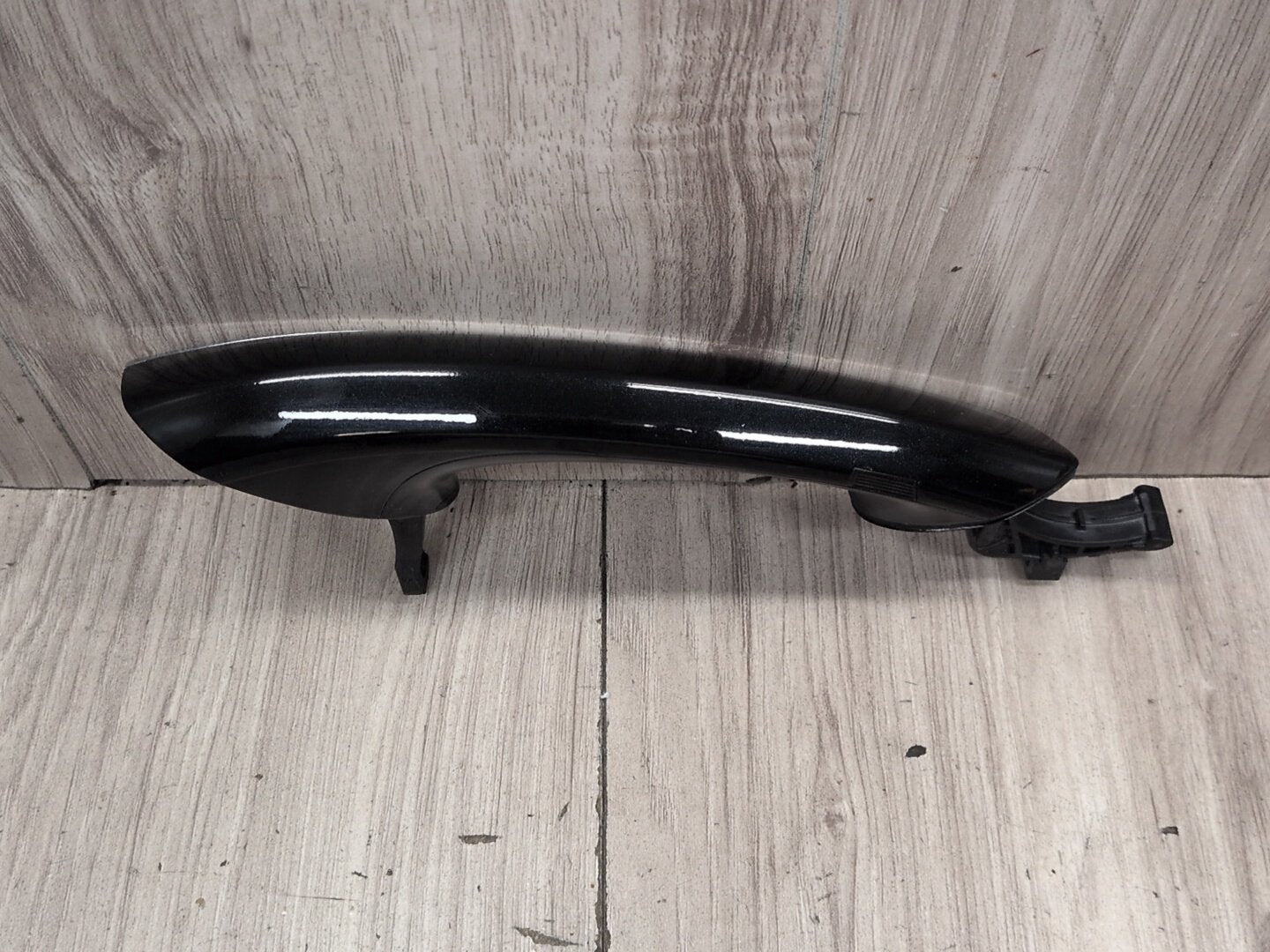 2016-2022 BMW 750i G12 Front Right Passenger Exterior Door Handle w/ Comfort Access 7472790 OEM