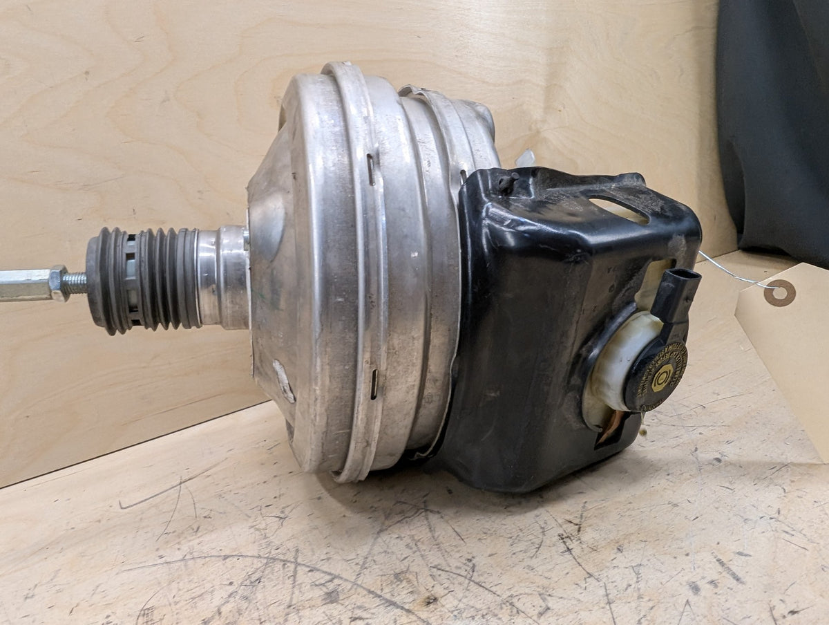 2013-2017 Audi RS5 8T ABS Brake Cylinder Booster Reservoir 8T0612103A
