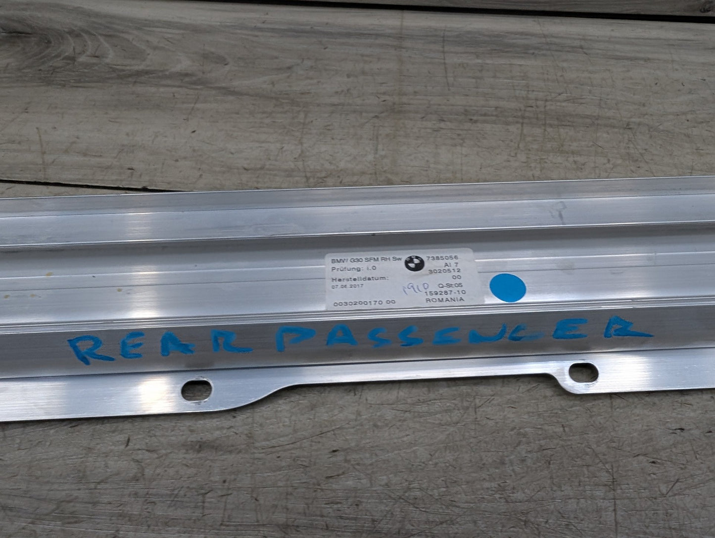 OEM BMW F90 G30 530 540 M550 Rear Right Passenger Window Roller Sun Shade Blind