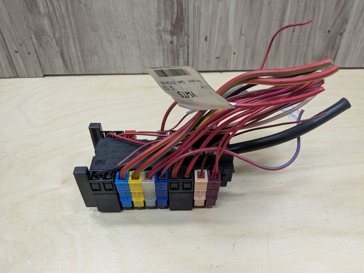 2009-2011 Mercedes-Benz SLK-Class R171 Rear Battery Relay Fuse Box A2035400050