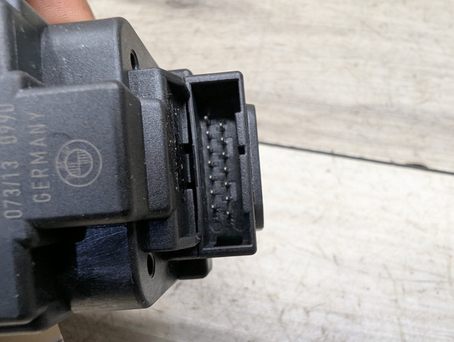 08-13 OEM BMW E70 E71 X5 X6 M Engine Start Stop Button Push Dash Switch Black