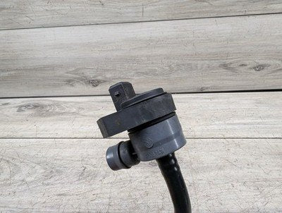 2014-2018 BMW X5 F15 Fuel Tank Ventilation Breather Valve 7636141 OEM