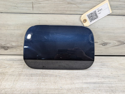 17-23 OEM BMW F90 G30 530 540 M550 M5 Fuel Gas Tank Flap Lid Cover