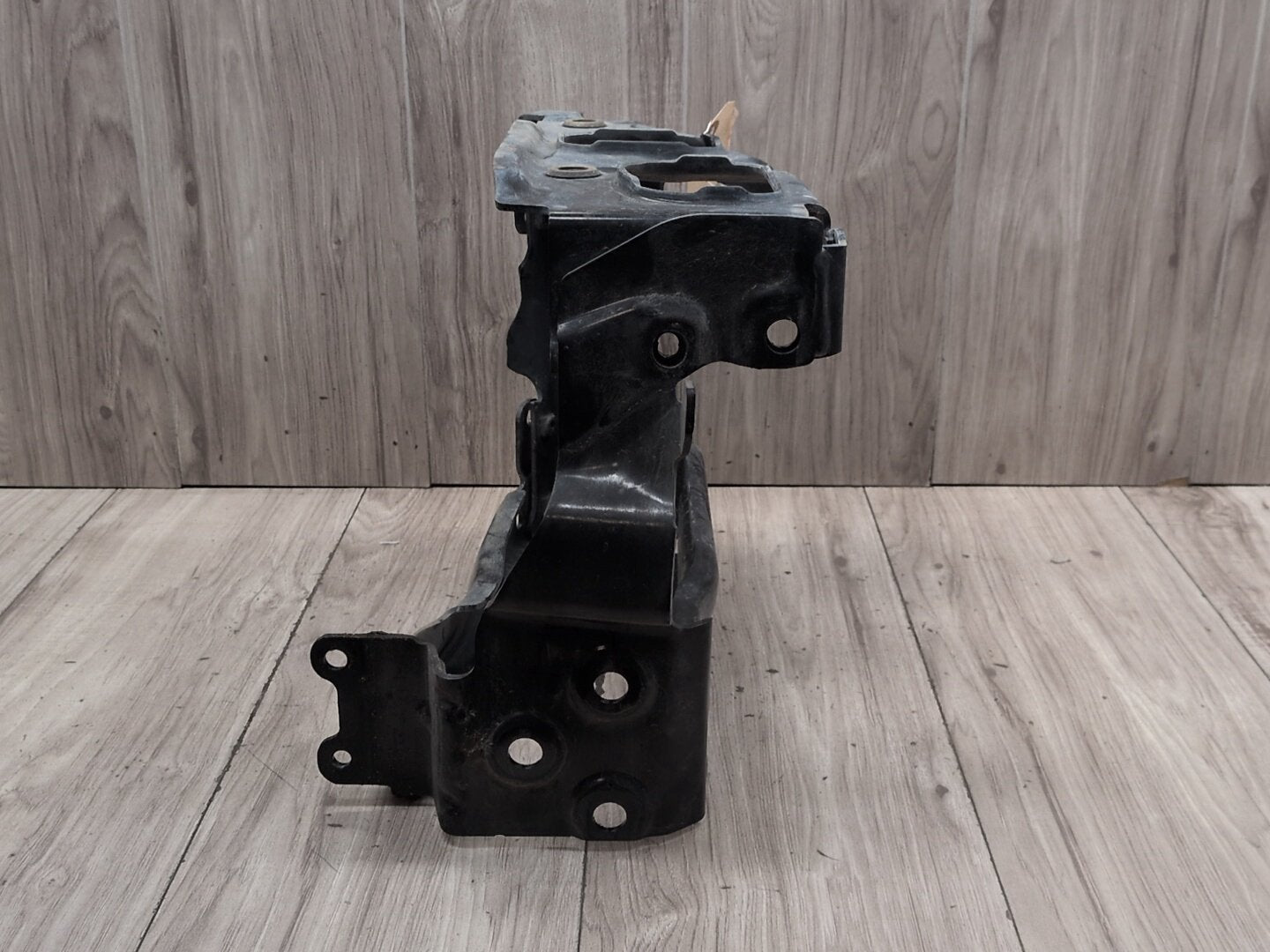 OEM BMW F90 F93 G12 G16 G30 M5 M8 Front Right Passenger Radiator Support Bracket