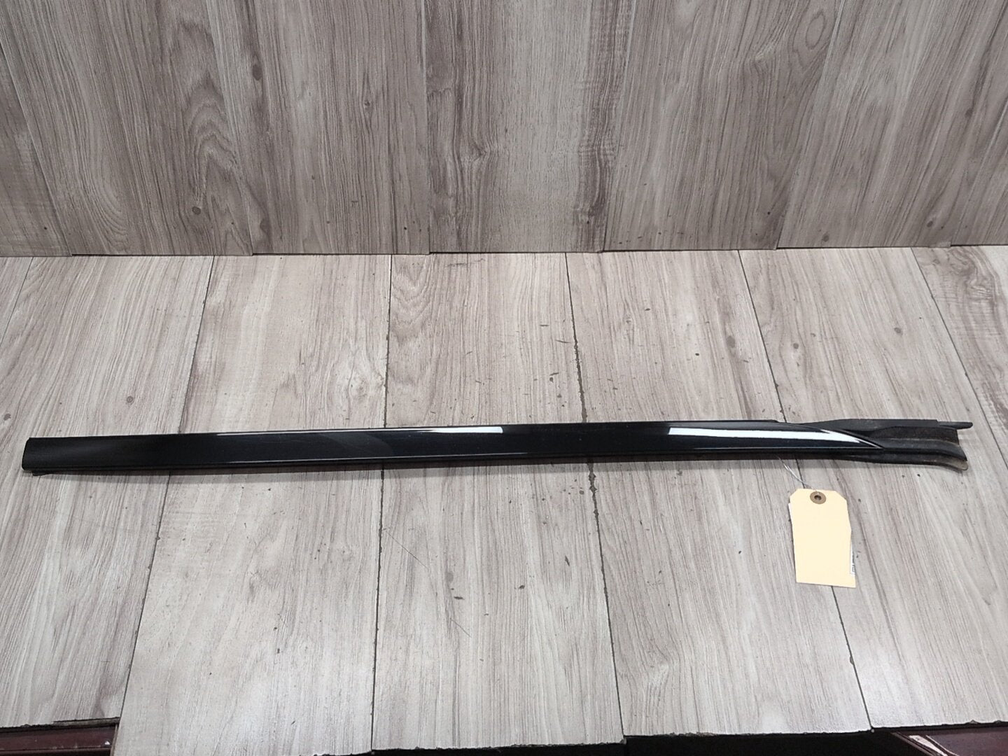 2019 - 2026 BMW X5 G05 Left Driver Side Windshield Drip Molding Trim 7463527 N63B44M3