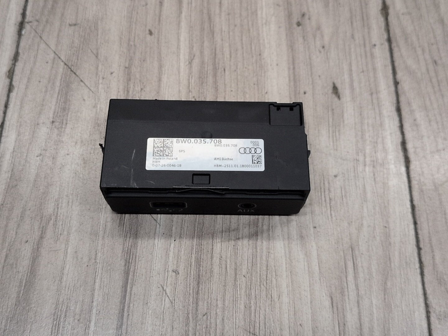 18-24 OEM AUDI A4 A5 Q5 S4 SQ5 Center Console USB Port Aux Jack Port Connection