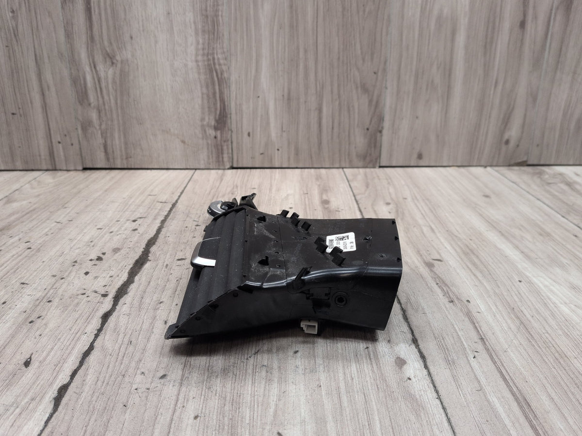 16-19 OEM BMW G12 740 750 Dash Dashboard Right Passenger Side Air Vent