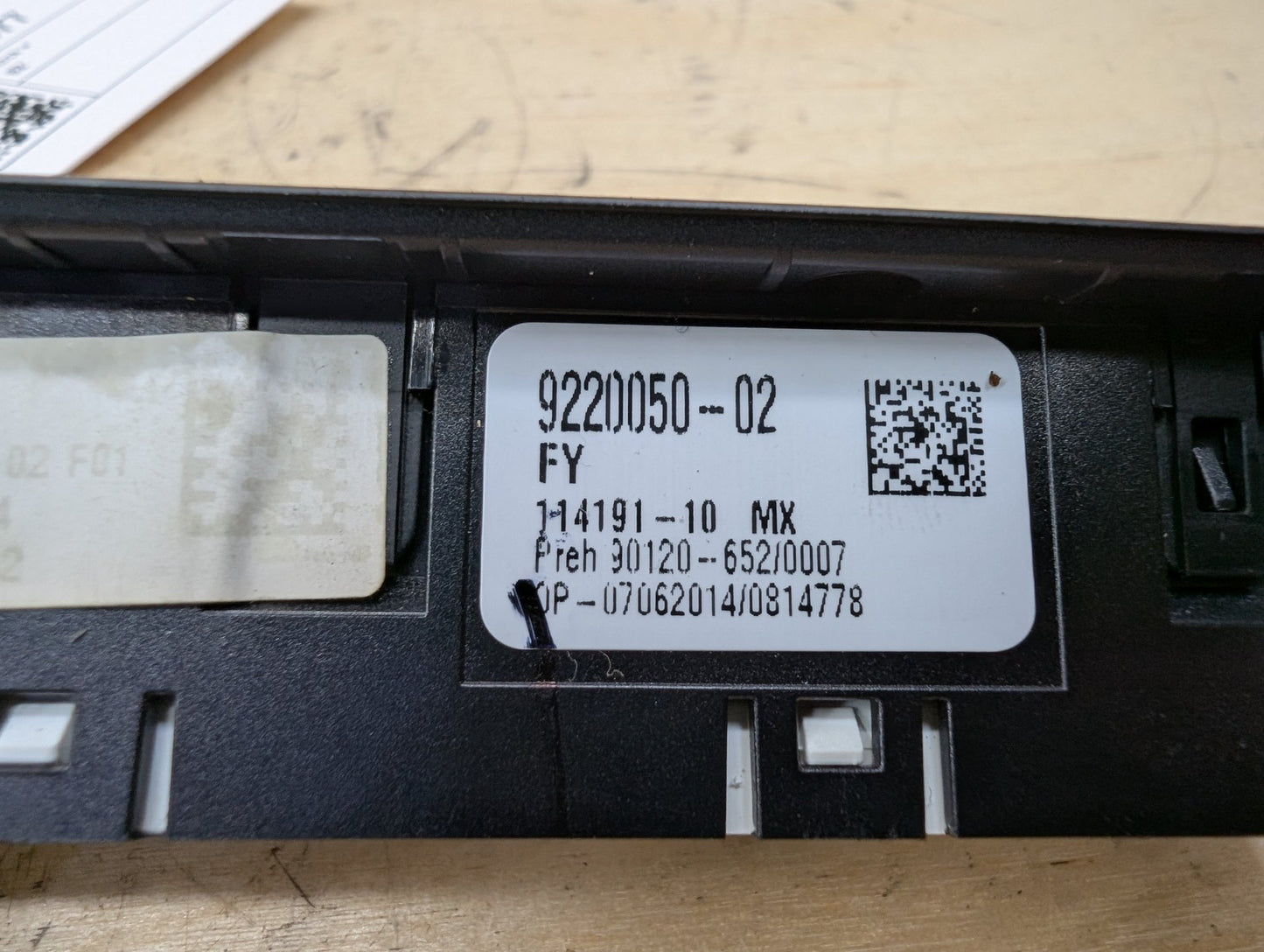 2010-2017 BMW 535i GT xDrive F07 - Front Left Driver Dashboard Dash Board Panel Trim PN: 9220050