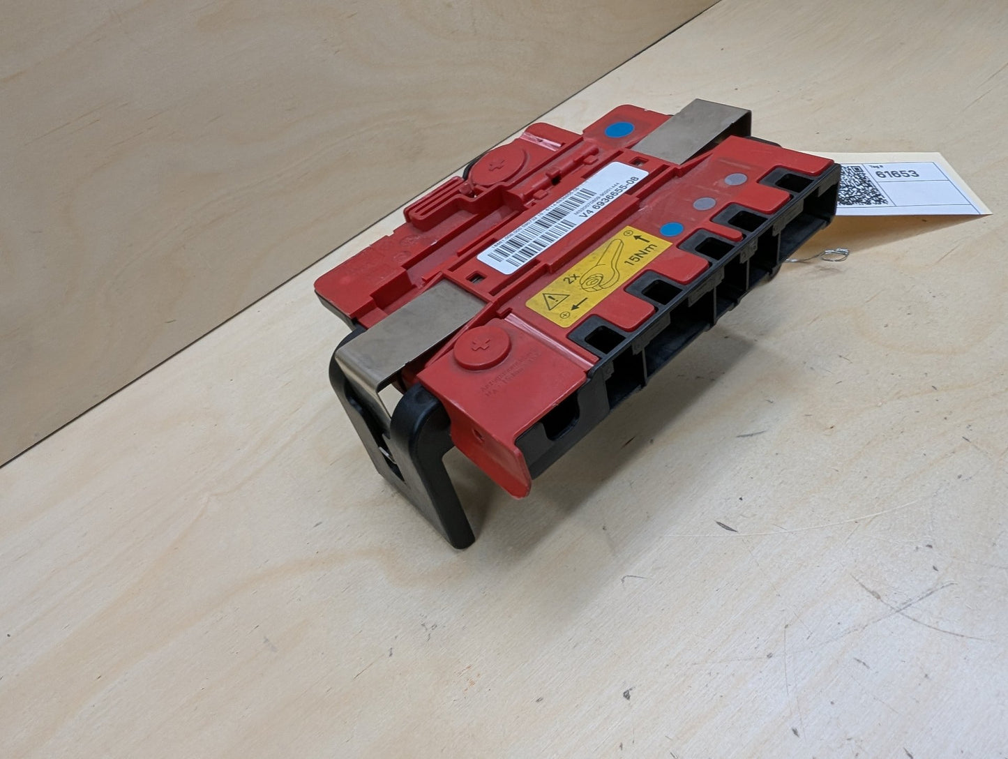 OEM BMW E82 E88 E90 E92 Battery Power Junction Distribution Fuse Box Voltage