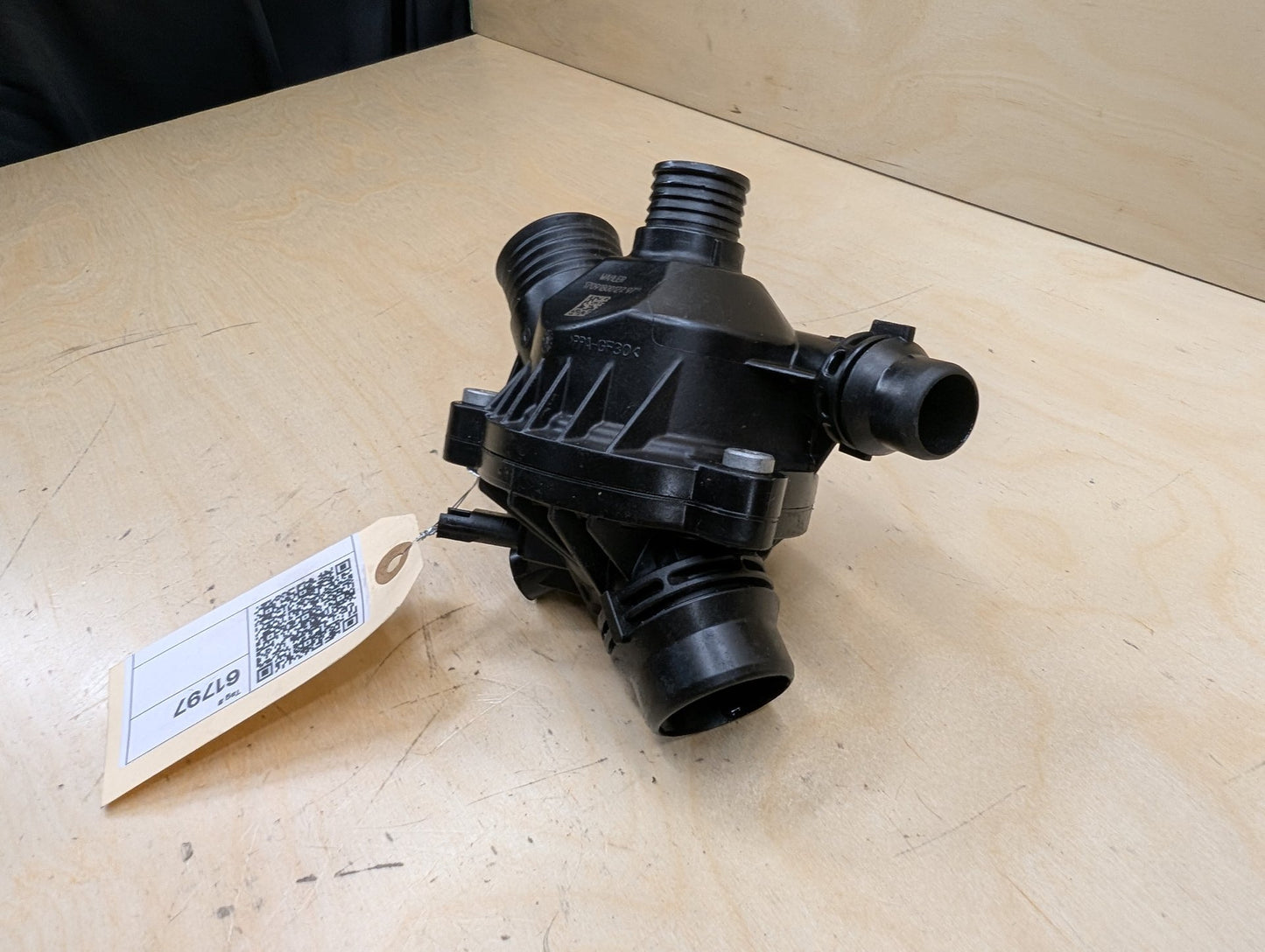 2007-2013 BMW E93 335i N54B30A Engine Motor Heat Coolant Thermostat 7549476