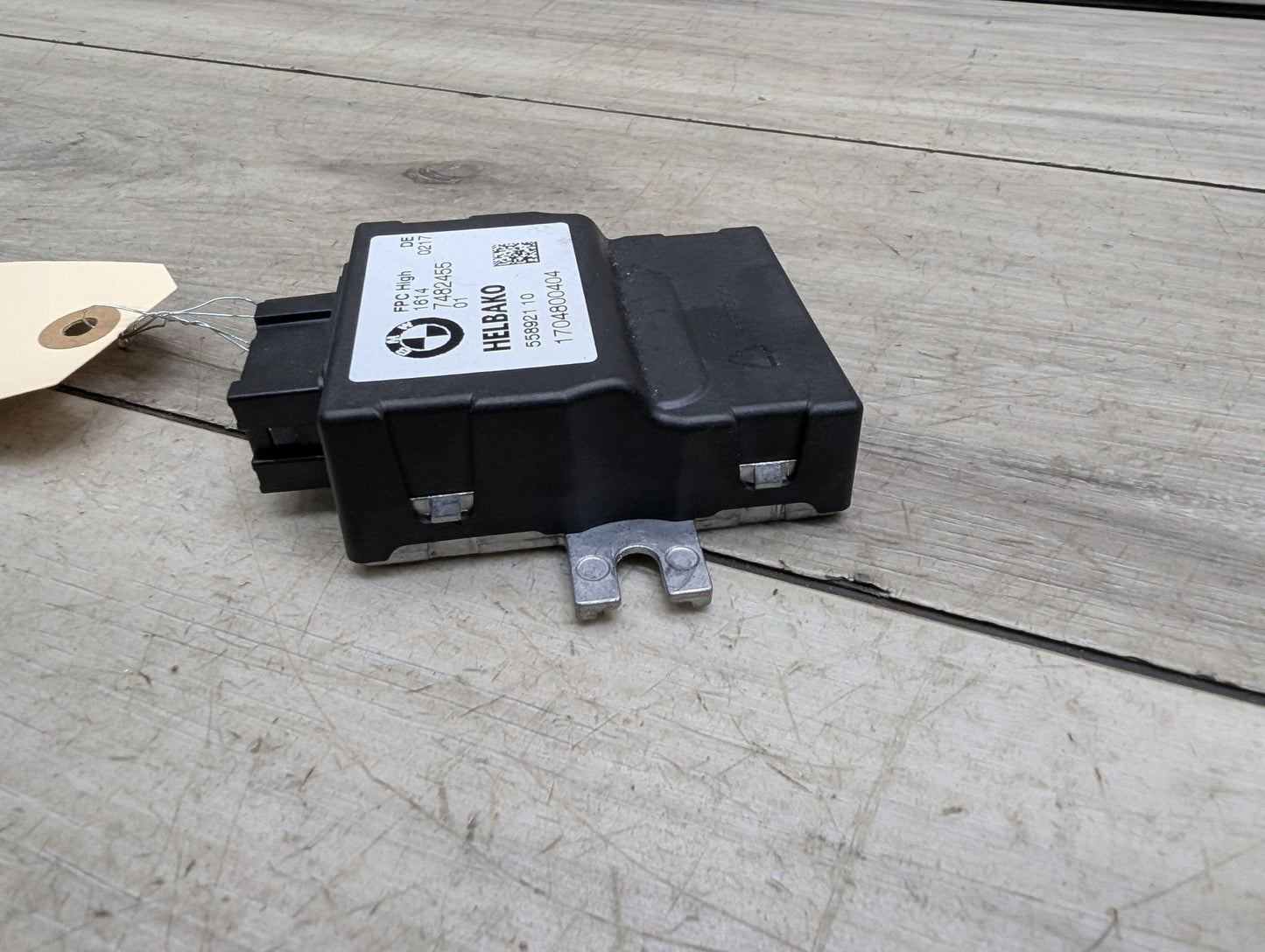 17-21 OEM BMW G30 G32 G12 G01 G82 F90 M5 Fuel Pump Control Module Unit HELBAKO