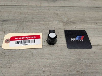 OEM BMW F15 F16 F48 F90 F97 G01 G12 G30 Bumper Parking Distance Sensor PDC White