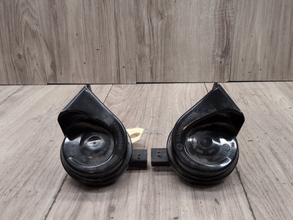 2018-2024 BMW X3 G01 Alarm Horns SET 7404429