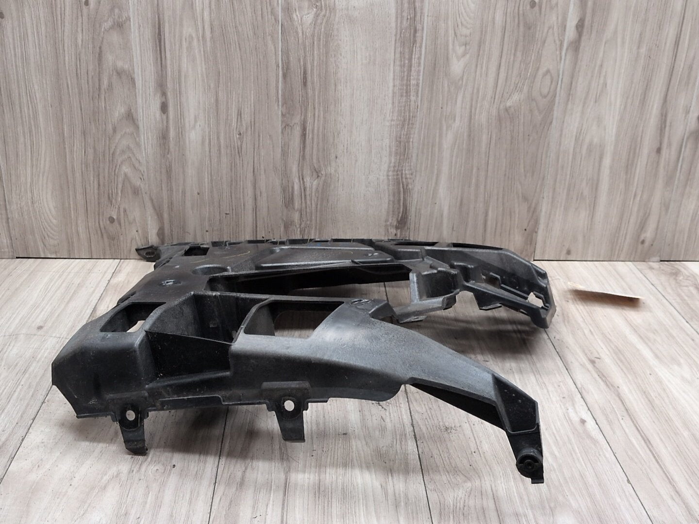 2019-2026 BMW 330i G20 Rear Left Driver Bumper Support Bracket 7427967