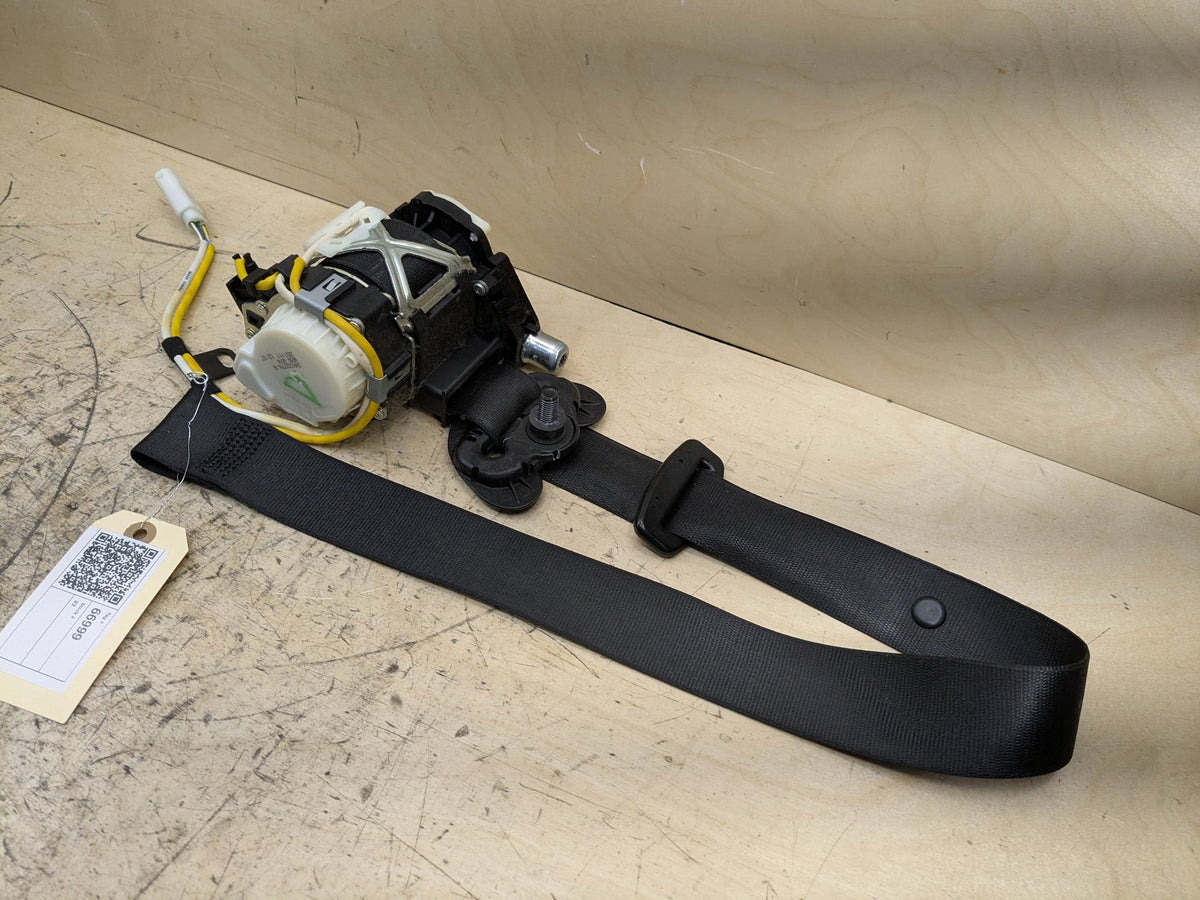 2007-2013 BMW 328i E92 Front Left Driver Seatbelt Retractor 7284361 OEM