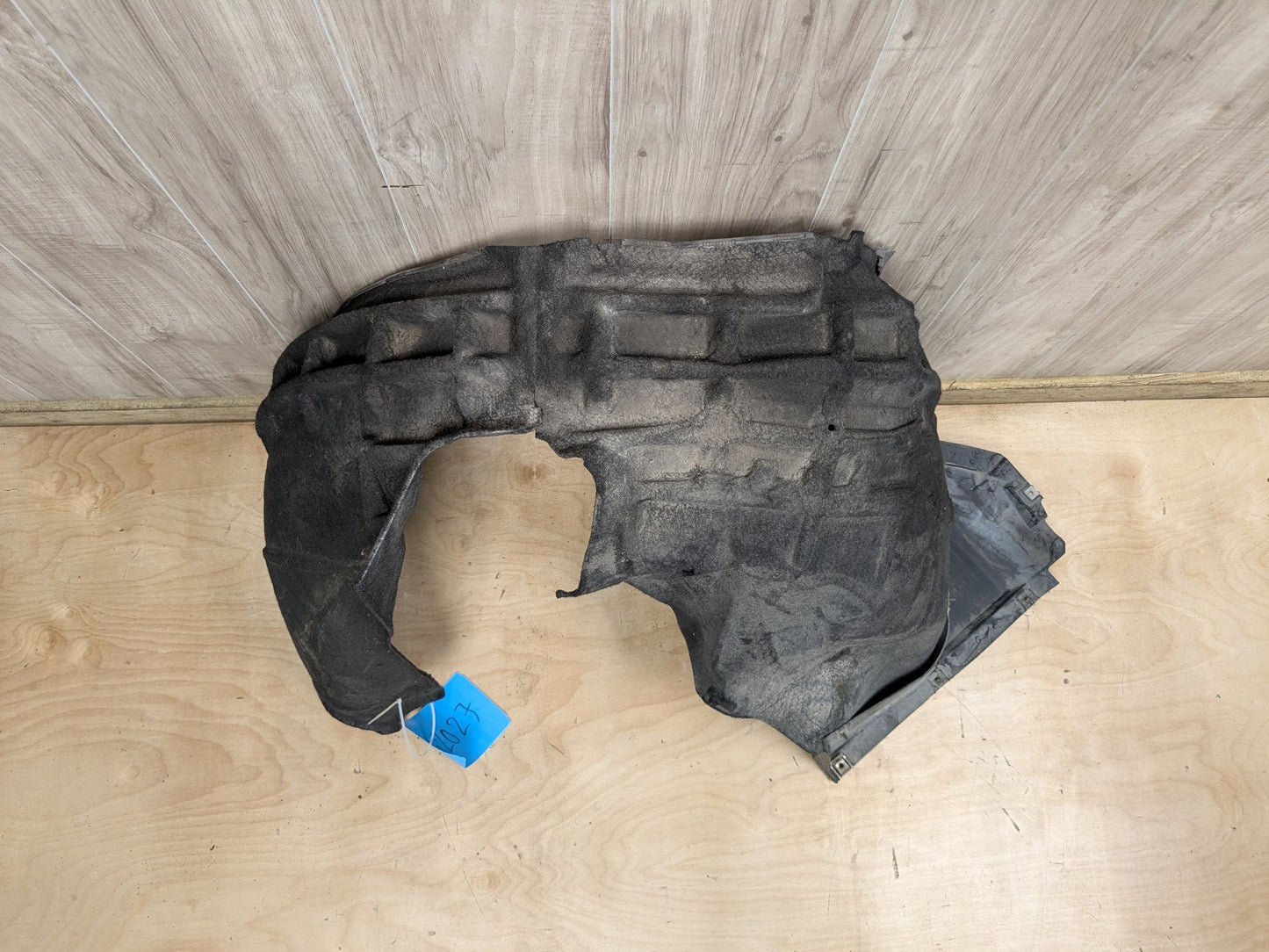 2015-2018 Audi Q3 8U Front Left Driver Wheel Fender Liner Splash Guard 8U0853887