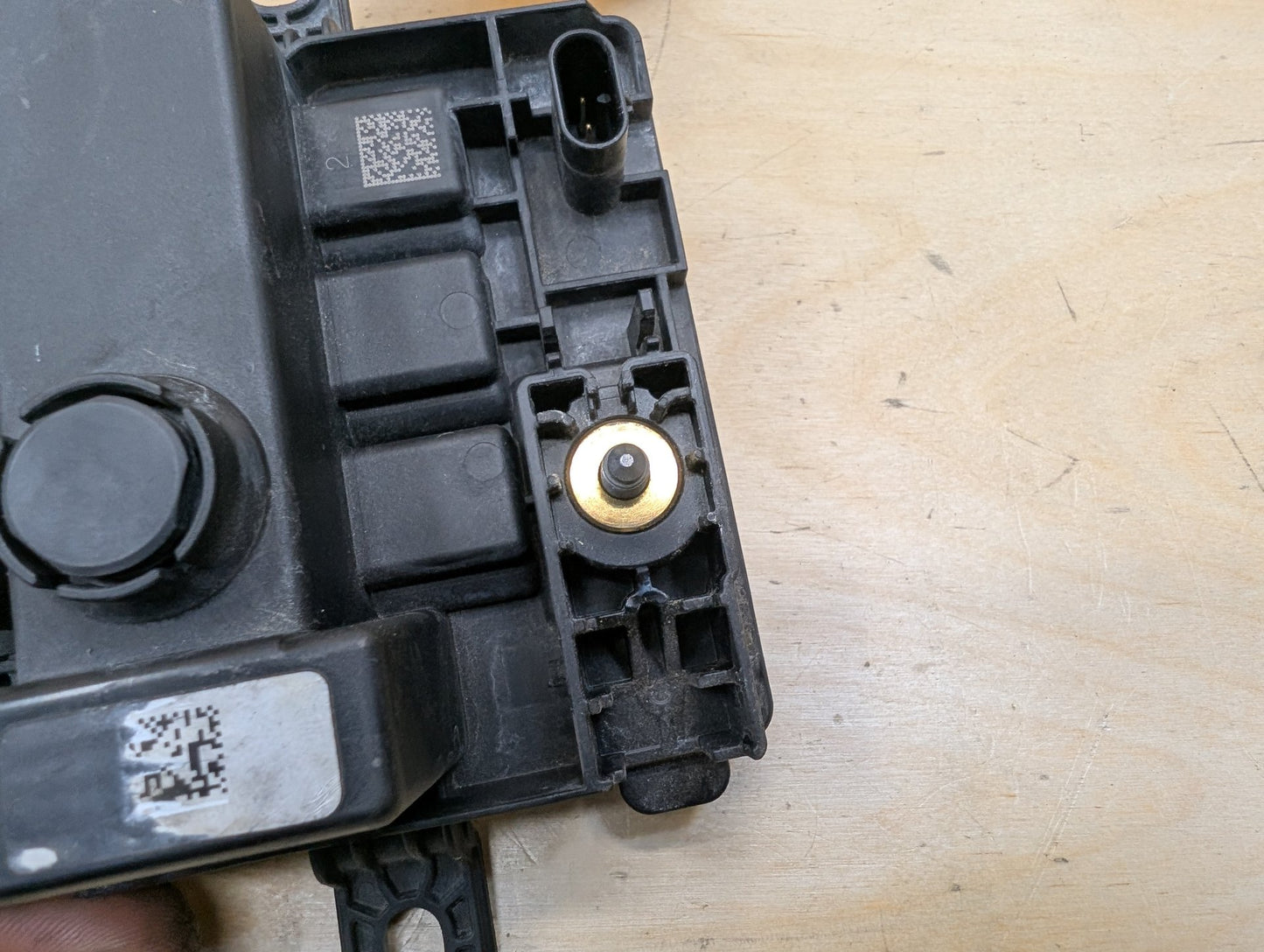 OEM BMW F10 F15 F22 F23 F30 F32 F33 F36 Integrated Power Supply Control Module