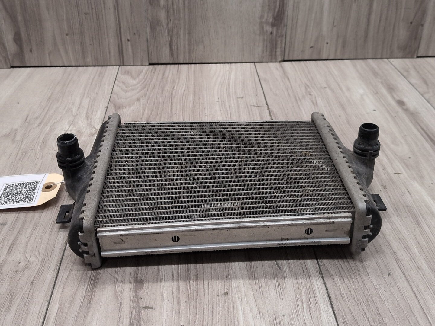 OEM BMW F22 F23 F30 F32 F33 F36 335 440 Engine Oil Auxiliary Secondary Radiator