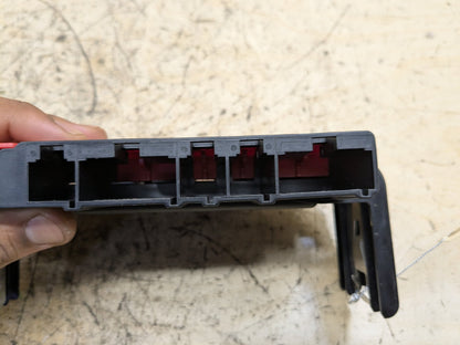 OEM BMW E90 E92 E93 Battery Power Lead Junction Distribution Fuse Box Voltage
