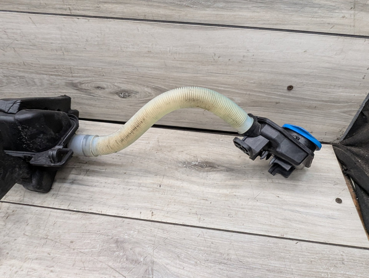 OEM BMW F97 F97 X3 X4 X3M X4M Windshield Wipe Washer Bottle Tank Reservoir