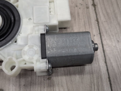 2019 - 2026 BMW X5 G05 Front Right Passenger Door Window Glass Regulator Motor 9479072 N63B44M3