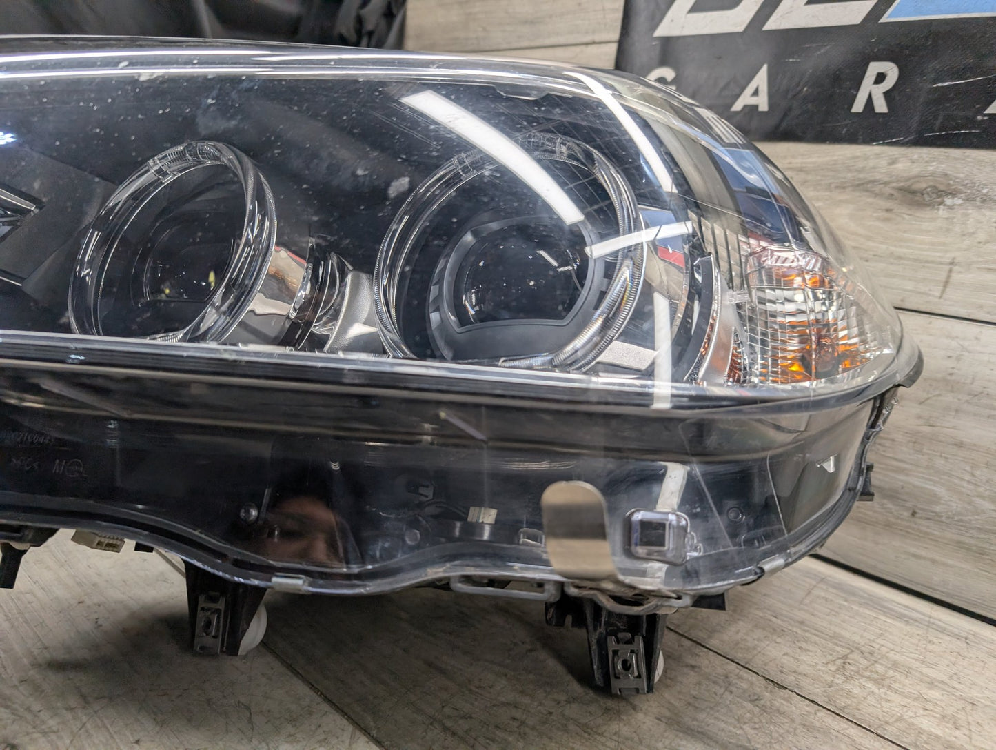 2018 - 2024 BMW X3 G01 Front Left Driver Headlight 8739651 B46B20O1