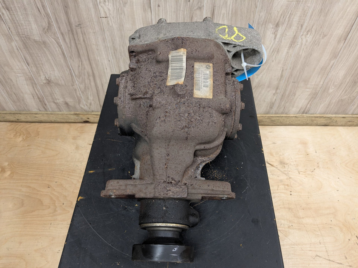 2004-2010 BMW M6 E64 S85B50A Rear Axle Carrier Differential k 2283062