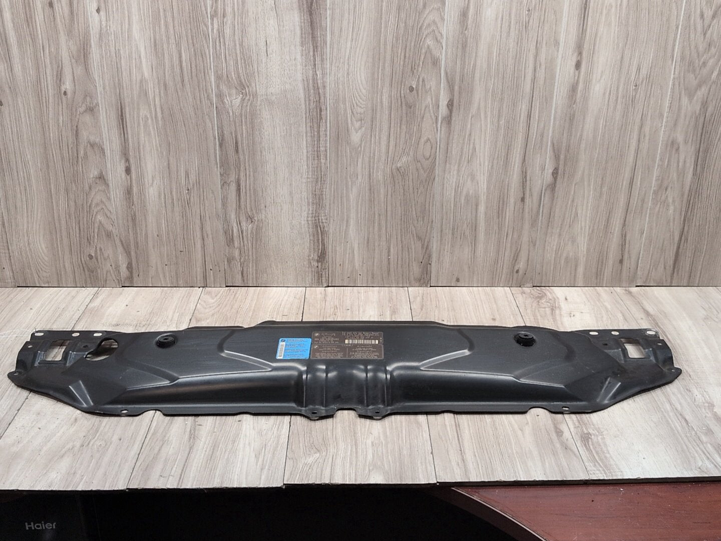 2008-2010 BMW 535i E60 Radiator Support Upper Cover Panel 7502056