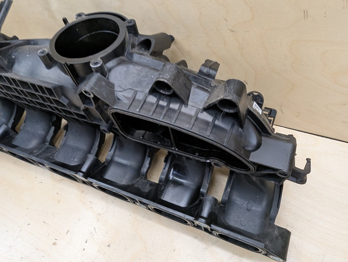 OEM BMW E90 E92 F10 F15 F22 F30 F80 F82 M3 X5 335 Engine N55 S55 Intake Manifold