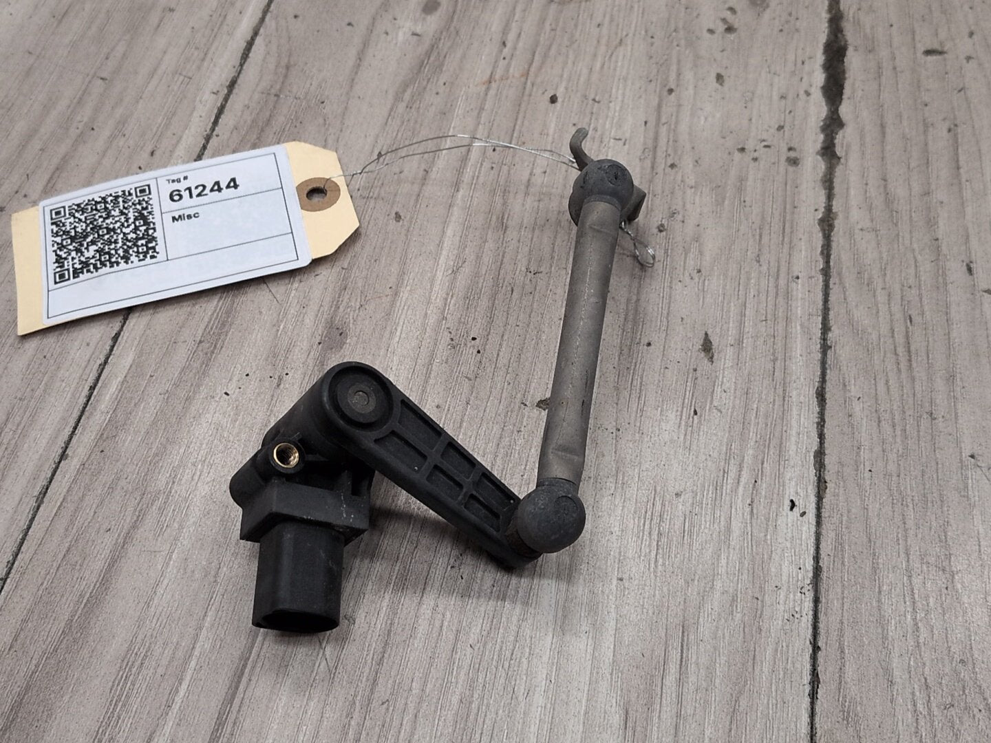 2008-2017 Audi S5 8T Suspension Height Level Sensor 1T0907503A