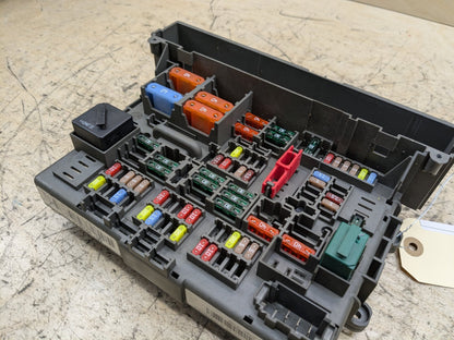 2007-2013 BMW 328i E92 Front Power Distribution Fuse Box 9119444 OEM