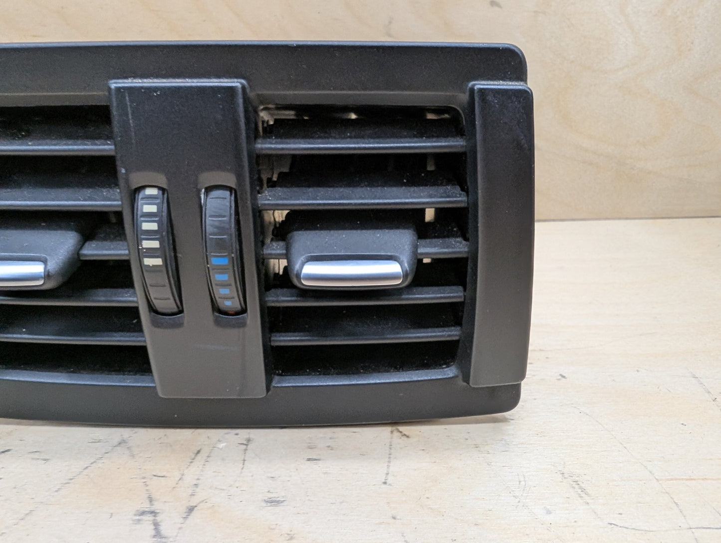 OEM BMW F22 F30 F32 F36 F80 F82 M3 M4 Rear AC Air Vent Trim Cover Panel Black