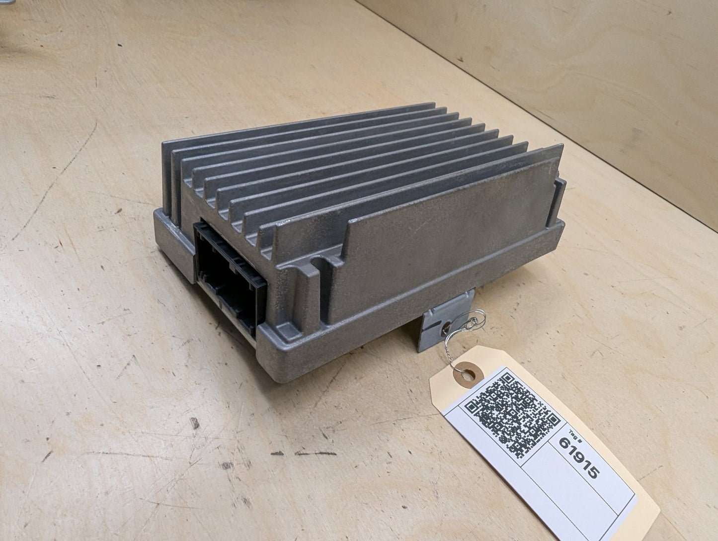 2011-2016 BMW X3 F25 Stereo Audio Amp Amplifier 9283507