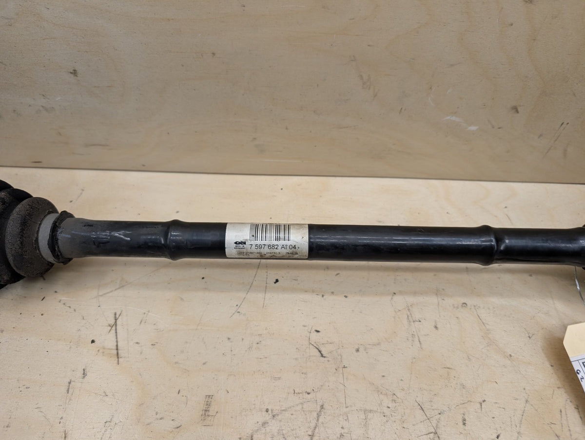 2012-2018 BMW 328i F30 Rear Right CV Axle Half Shaft Output 7597682 OEM