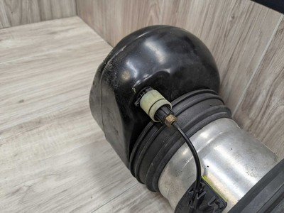 16-22 OEM BMW G11 G12 740iX 745eX 750iX B7 FRONT Right Passenger Air Shock Strut