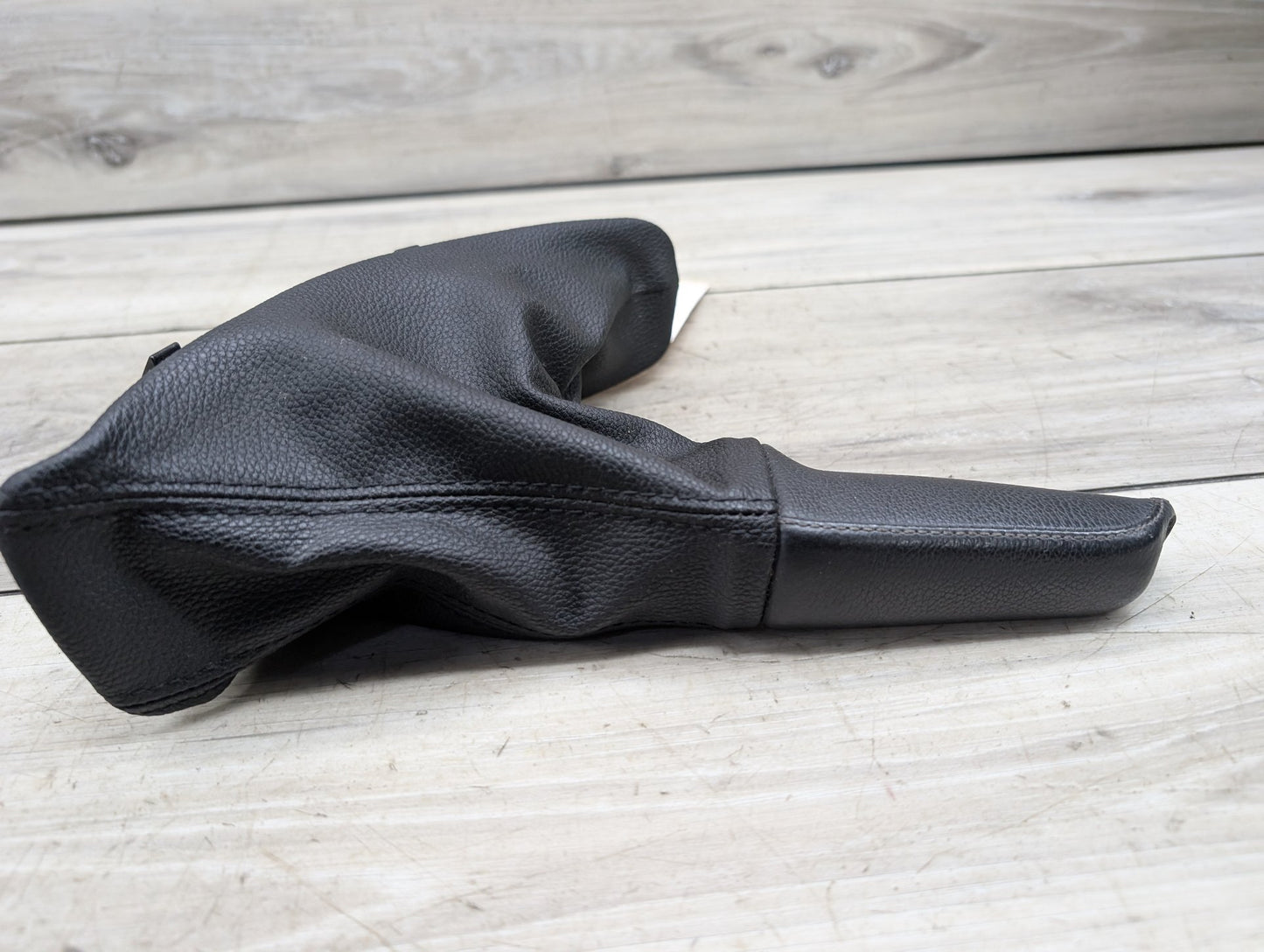 06-13 OEM BMW E90 E92 E93 335 Boot Hand Brake Handle Black