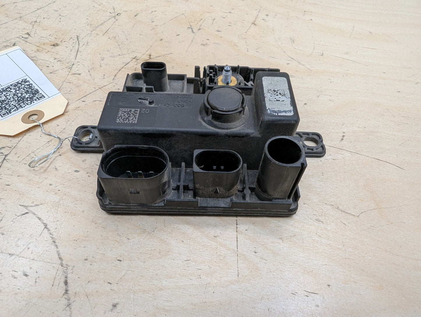 OEM BMW F10 F22 F30 F32 F33 F36 Integrated Power Supply Fuse Control Module N20