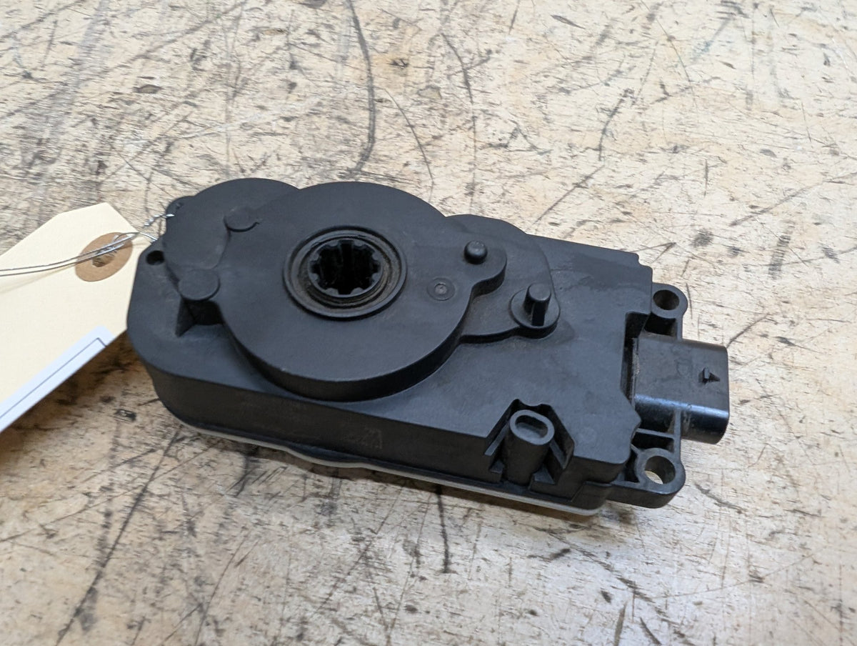 OEM BMW G05 G07 G20 330 M340 X5 Grille Air Flap Intake Shutter Motor Actuator