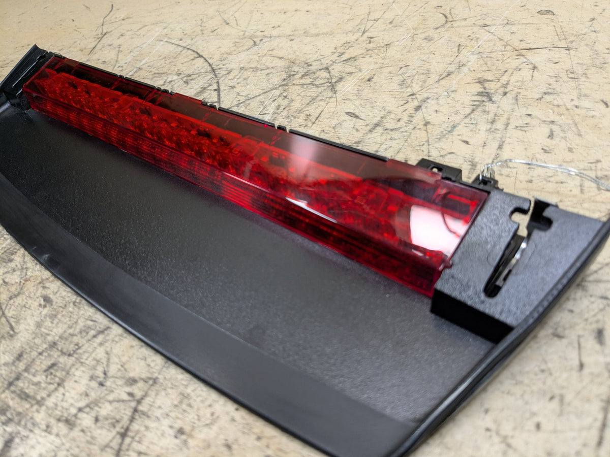 2012-2018 Audi A6 C7 Upper Liftgate Trunk Lid 3rd Brake Light 4G5945097 OEM
