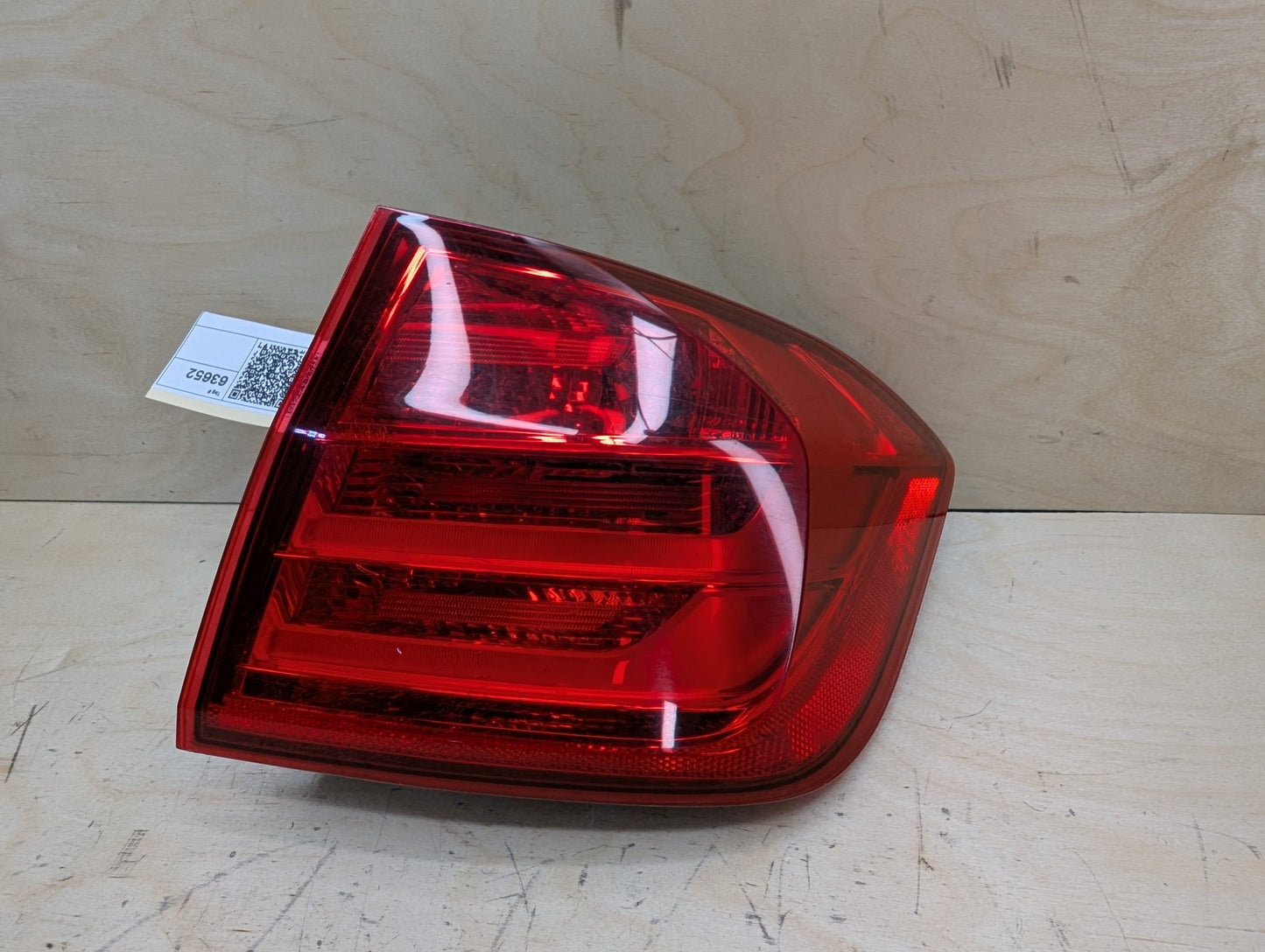 12-15 OEM BMW F30 F80 328 335 M3 Rear Right Passenger Side Outer Tail Light Lamp