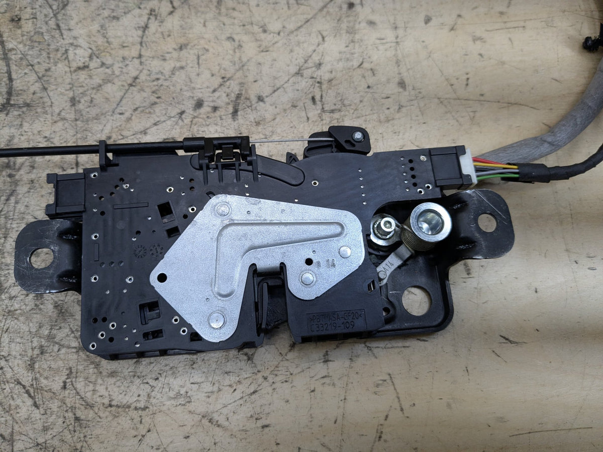2018-2023 BMW M550i G30 Liftgate Trunk Lid Lock Latch Actuators SET 7381926 OEM