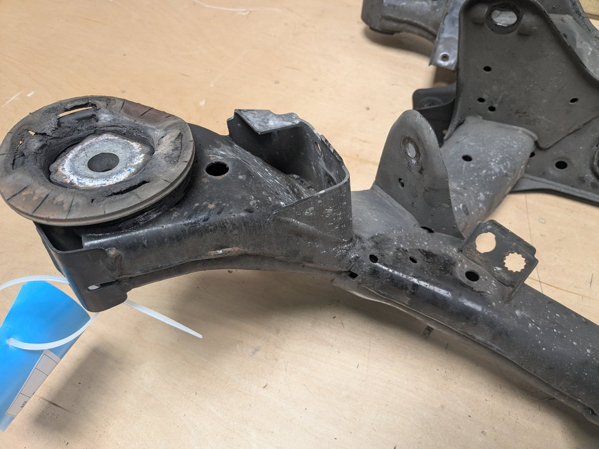 2017 BMW X6 F86- Rear xle Support rossmemberSubframePN:785055