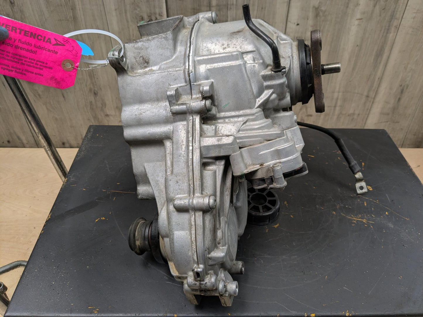 2014 - 2018 BMW X5 F15 Transmission Transfer Case 8643152 N63B44O1