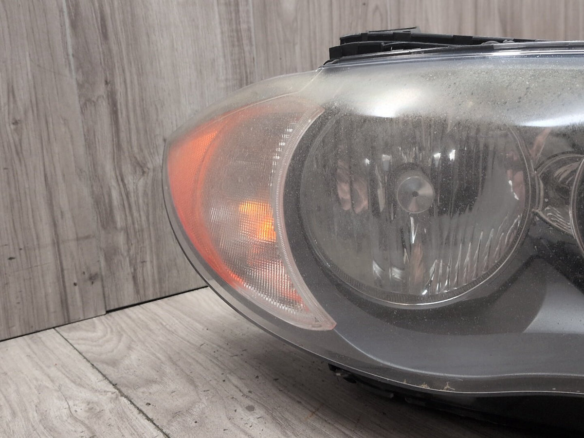 08-11 BMW 128i 135i E82 E88 Front Right Passenger Halogen Headlight PN: 6924668