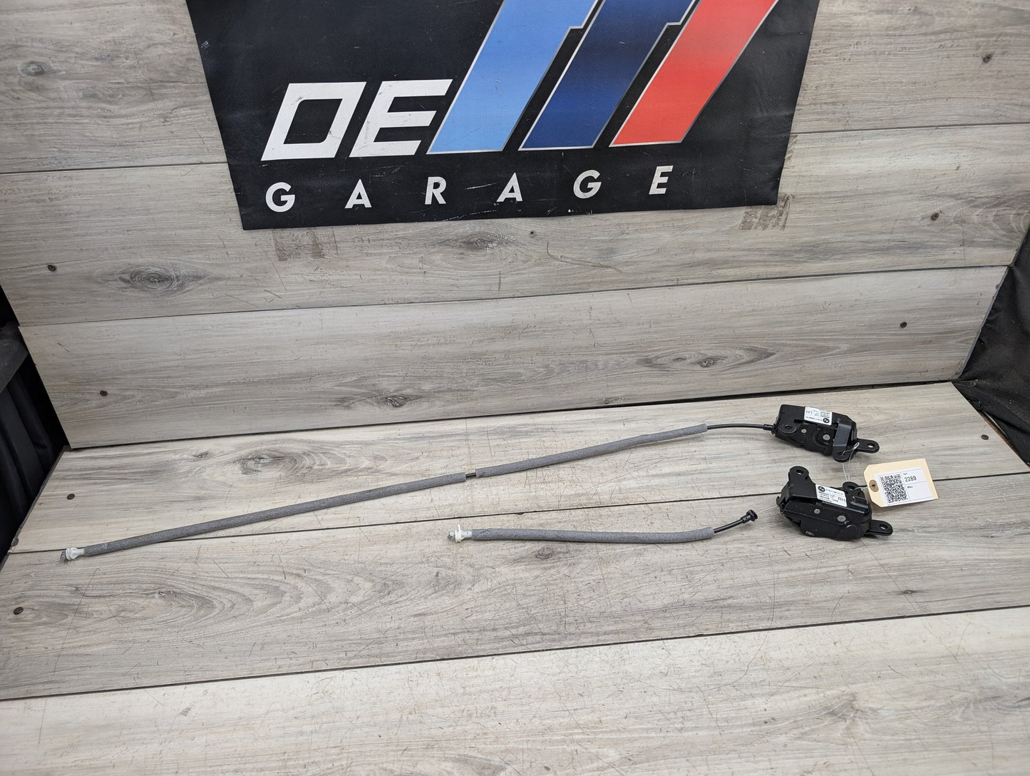 2007 - 2013 BMW X5 E70 Lower Liftgate Tailgate Lock Latch Actuator SET 7162147 N62B48B