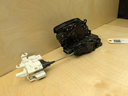 16-22 OEM BMW G11 G12 FRONT LEFT DRIVER Side Door Lock Latch Actuator SOFT CLOSE