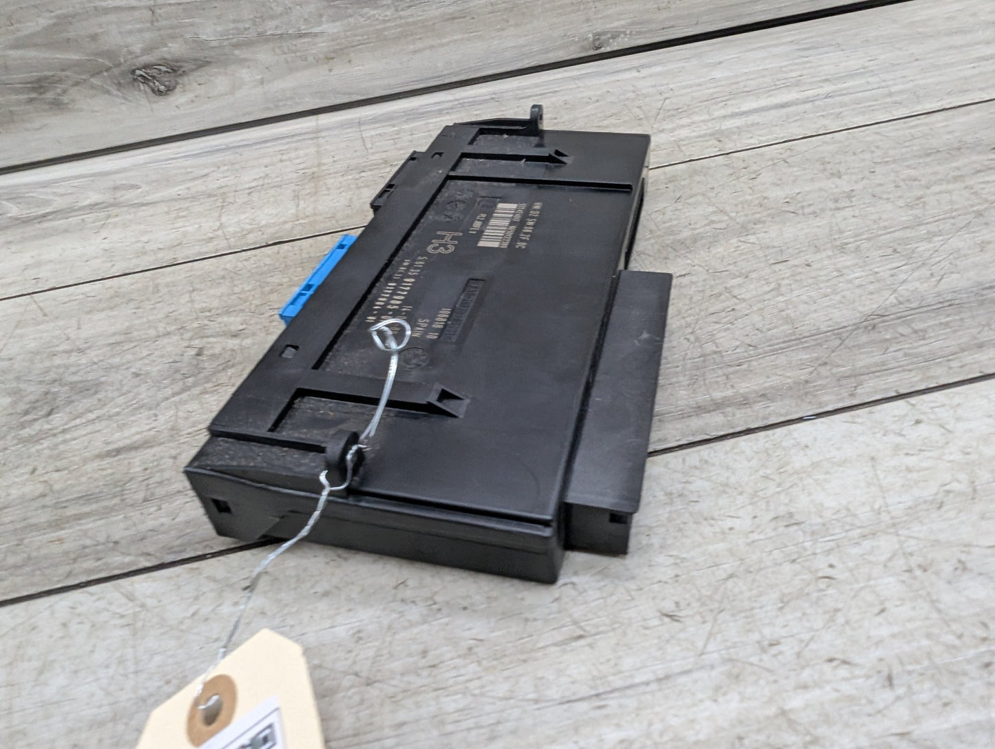 2007-2013 BMW 328i E93 BCM Body Control Module 9177985