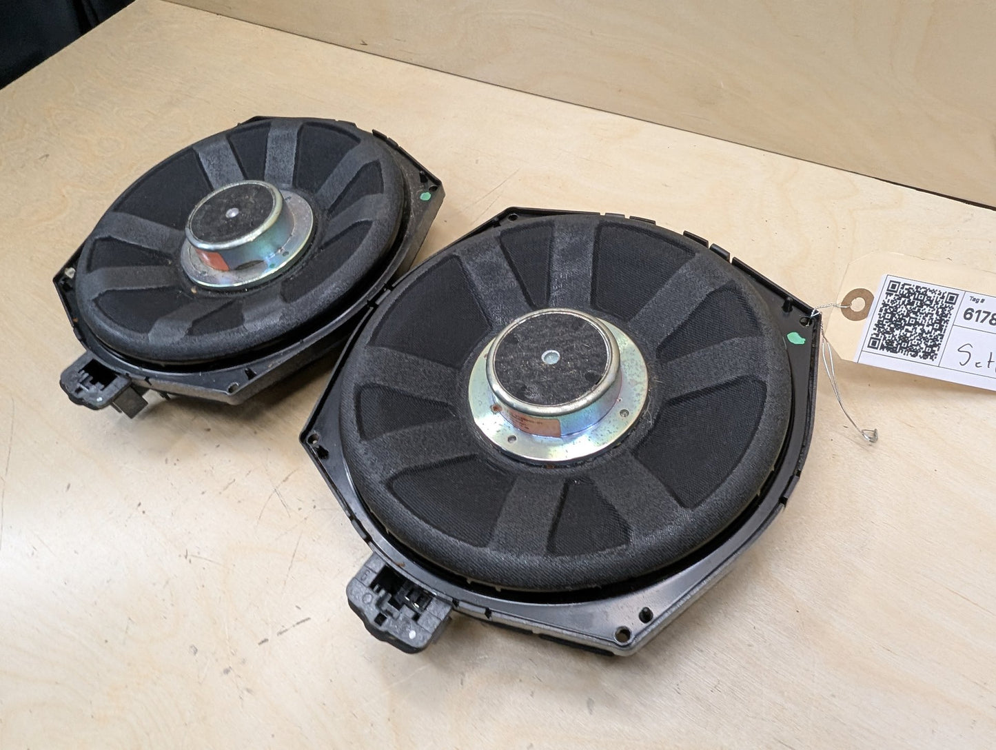 OEM BMW E92 E90 E93 Speakers Sub Subwoofer Logic 7 Harman Kardon DSP L7