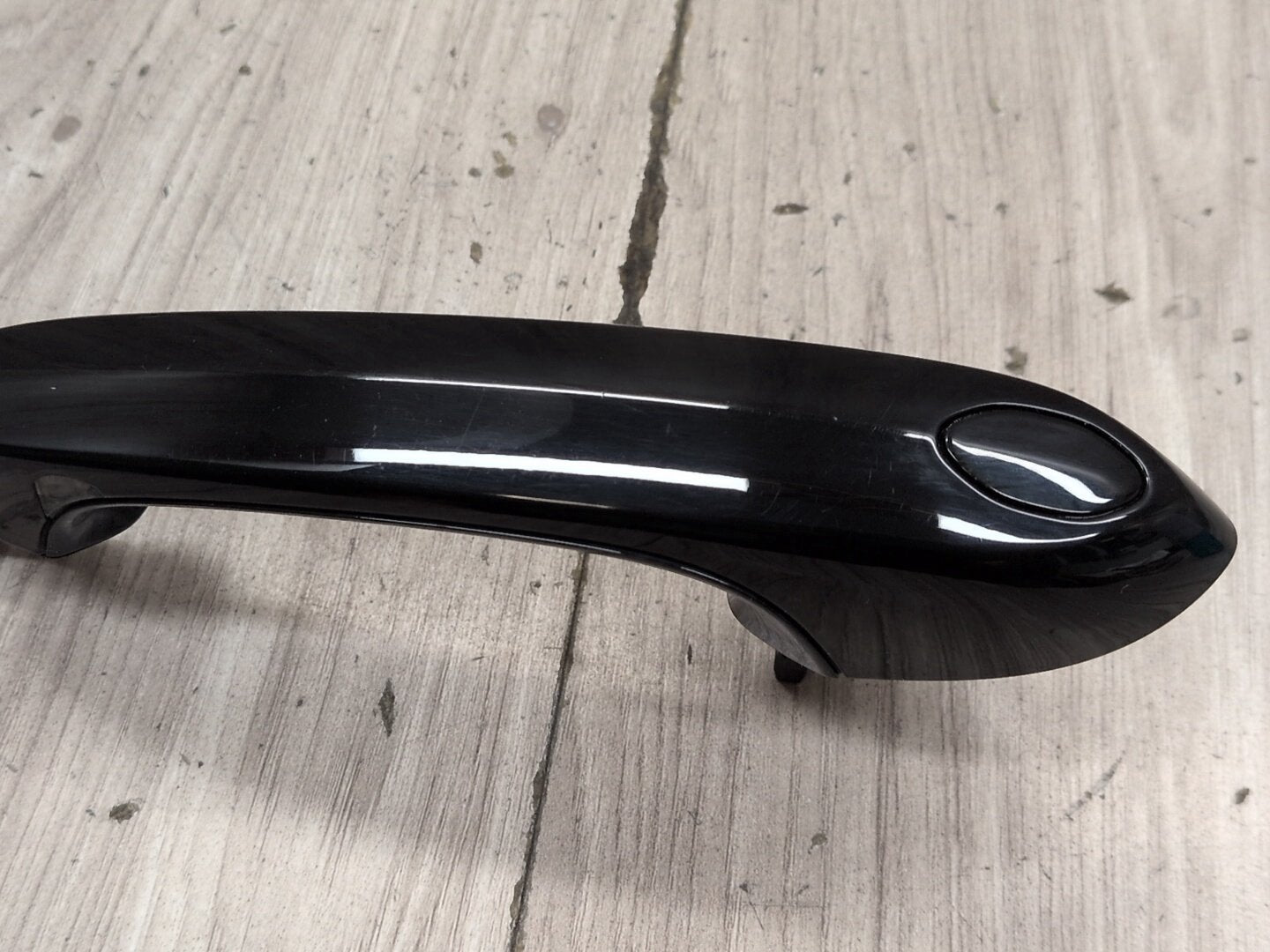 2018-2024 BMW X3 G01 Front Left Driver Exterior Door Handle w/ Comfort Access 8492063